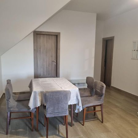 Sosto Apartman Szekesfehervar Bagian luar foto