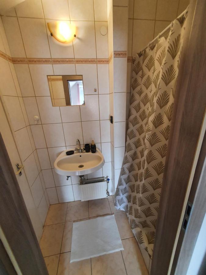 Sosto Apartman Szekesfehervar Bagian luar foto