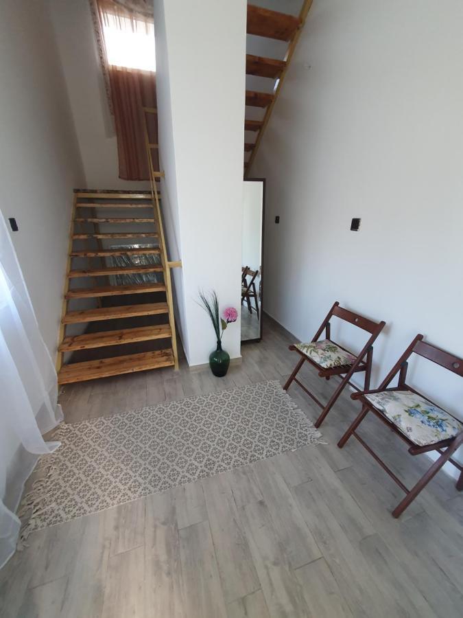 Sosto Apartman Szekesfehervar Bagian luar foto